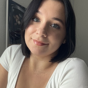 Laura LE CORRE L'Isle-sur-la-Sorgue, 