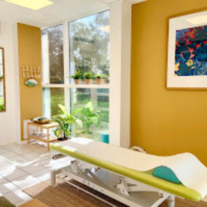 Margot Buhagiar - Ostéopathe D.O. - Hyères 83400 Hyères, 